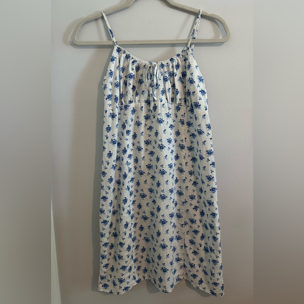 White & Blue Floral Dress - Picture 2 of 9